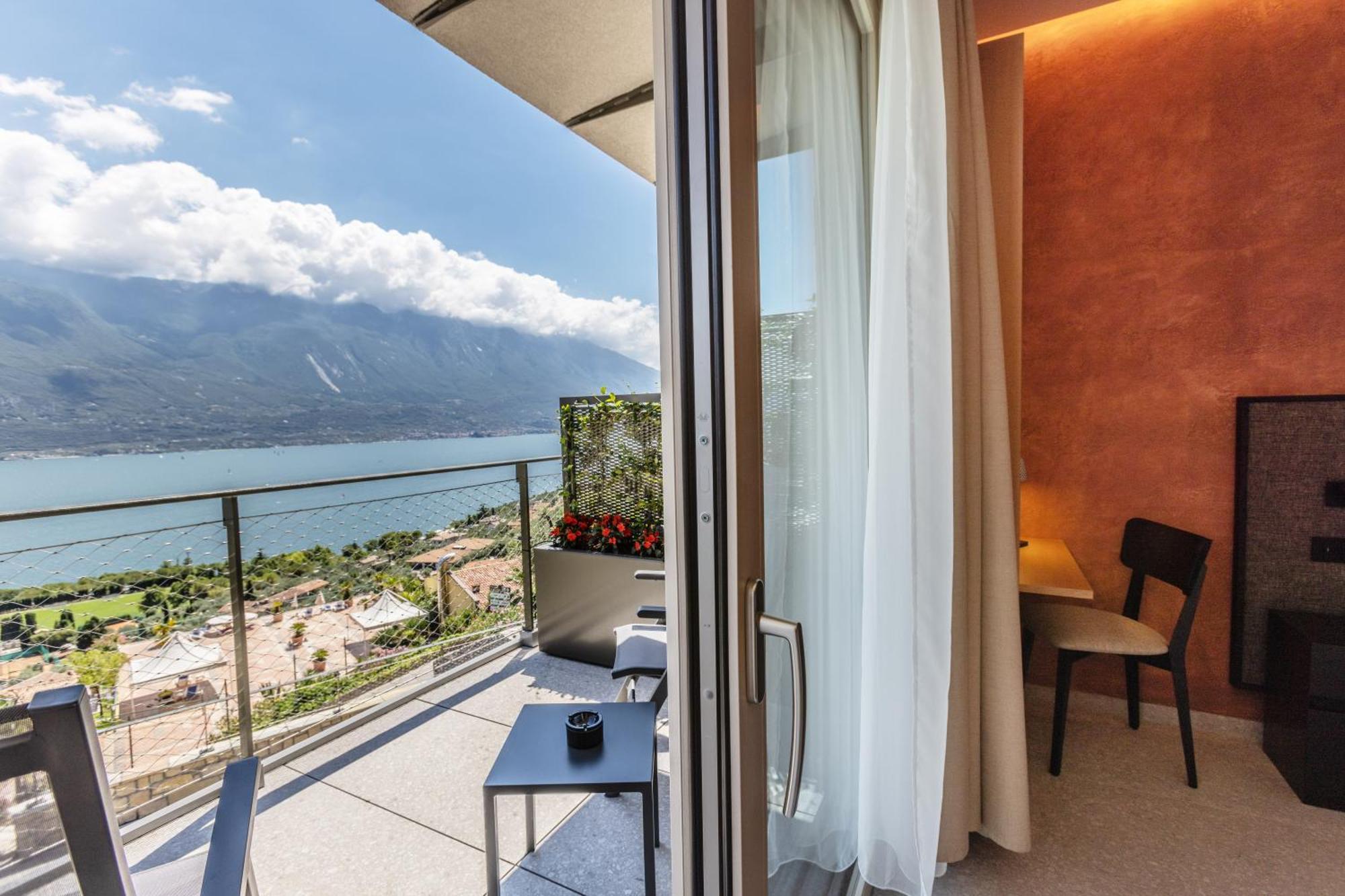 Llac Living Nature Hotel Limone sul Garda Pokój zdjęcie